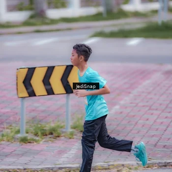 Runner Photo 8272199