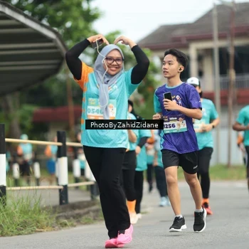Runner Photo 8272202
