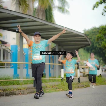 Runner Photo 8272203