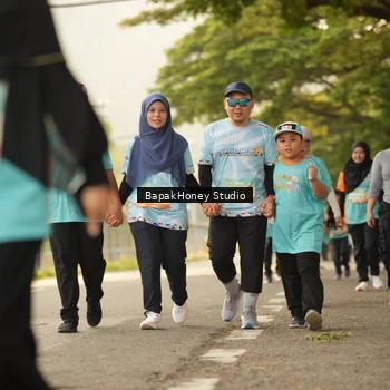 Runner Photo 8272215
