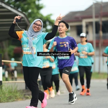 Runner Photo 8272219