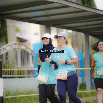 Runner Photo 8272255