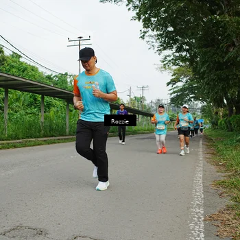 Runner Photo 8272289