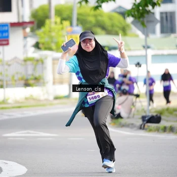 Runner Photo 8272290