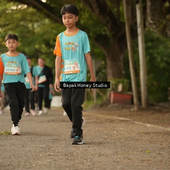 Runner Photo 8272304