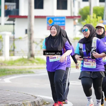 Runner Photo 8272305