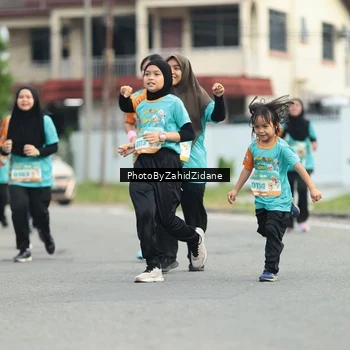 Runner Photo 8272306