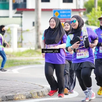 Runner Photo 8272310