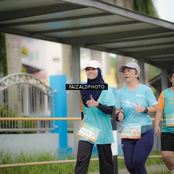 Runner Photo 8272315