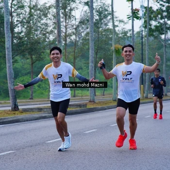 Runner Photo 8272317