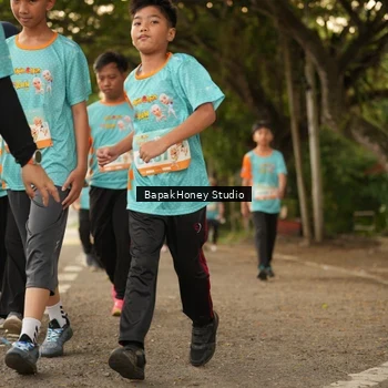 Runner Photo 8272325