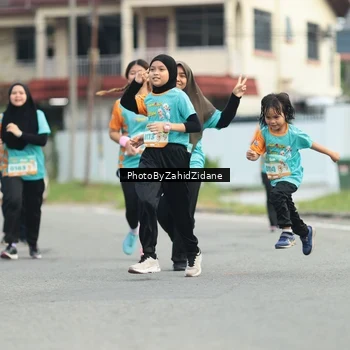 Runner Photo 8272346