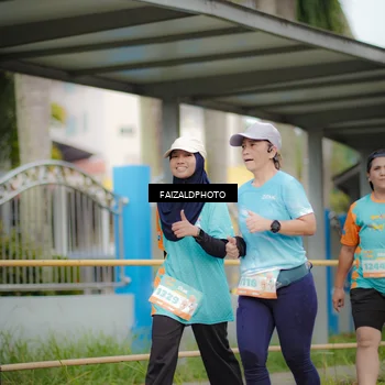 Runner Photo 8272355