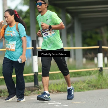 Runner Photo 8272360