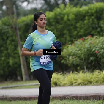 Runner Photo 8272374