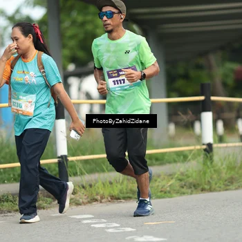 Runner Photo 8272393