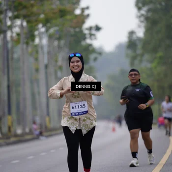 Runner Photo 8272394