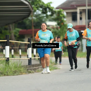 Runner Photo 8272398
