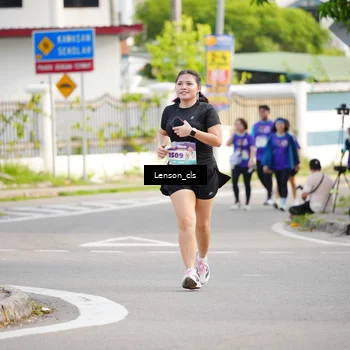 Runner Photo 8272401