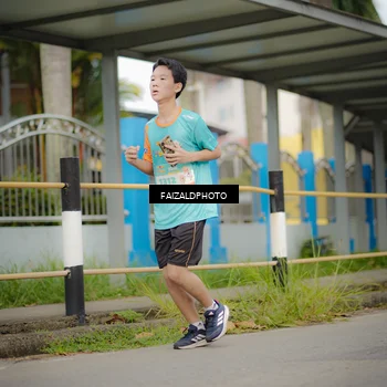 Runner Photo 8272425