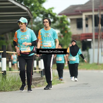 Runner Photo 8272447