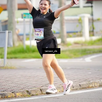 Runner Photo 8272501
