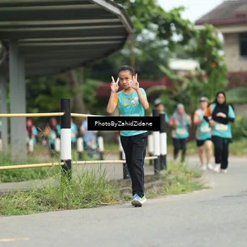Runner Photo 8272509