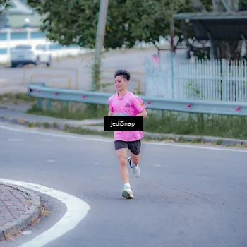 Runner Photo 8272522
