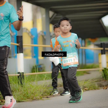 Runner Photo 8272525