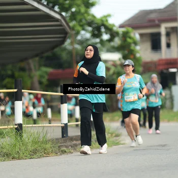 Runner Photo 8272527