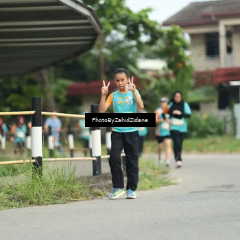 Runner Photo 8272536
