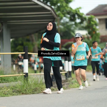 Runner Photo 8272541