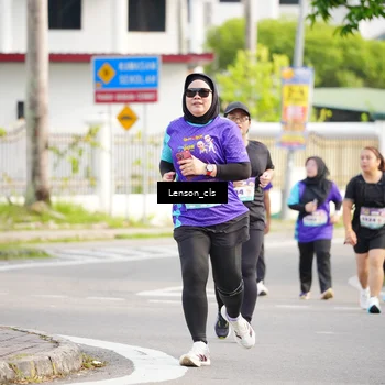 Runner Photo 8272570