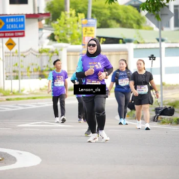 Runner Photo 8272571