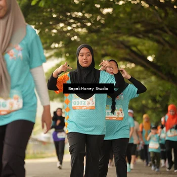 Runner Photo 8272572