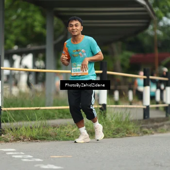 Runner Photo 8272617