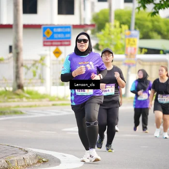 Runner Photo 8272618