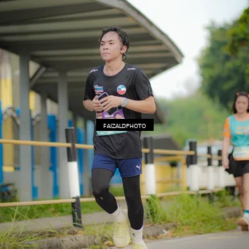 Runner Photo 8272658
