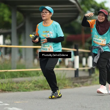Runner Photo 8272660