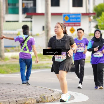 Runner Photo 8272674