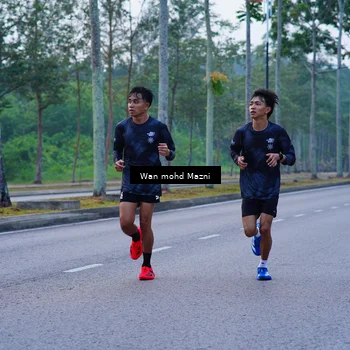 Runner Photo 8272694