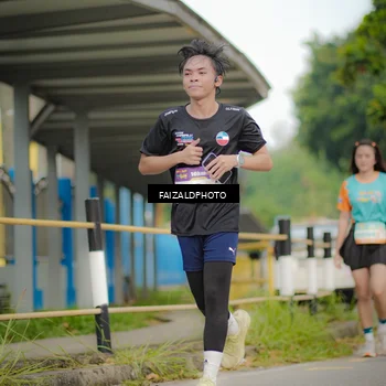 Runner Photo 8272716