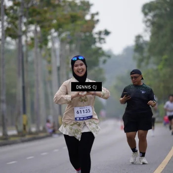 Runner Photo 8272737