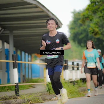 Runner Photo 8272747