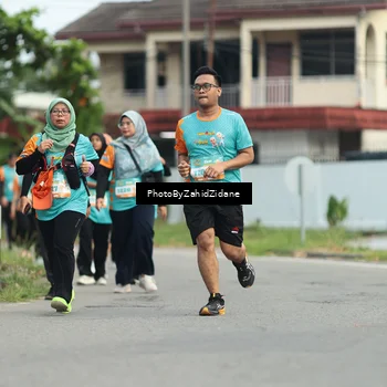Runner Photo 8272768
