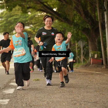 Runner Photo 8272775