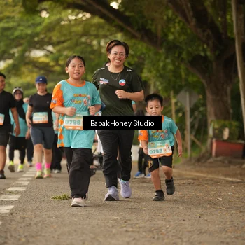 Runner Photo 8272782