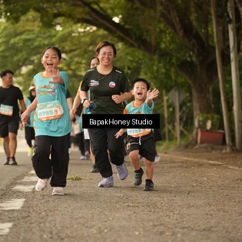 Runner Photo 8272785