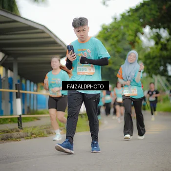 Runner Photo 8272794