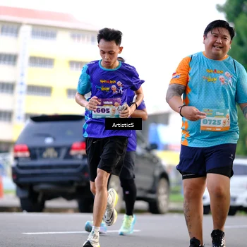 Runner Photo 8272810